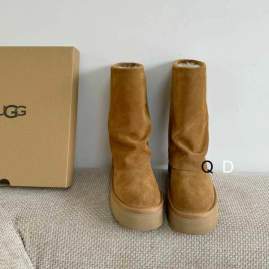 Picture of UGG Shoes _SKUUGGsz35-40GDT111919661